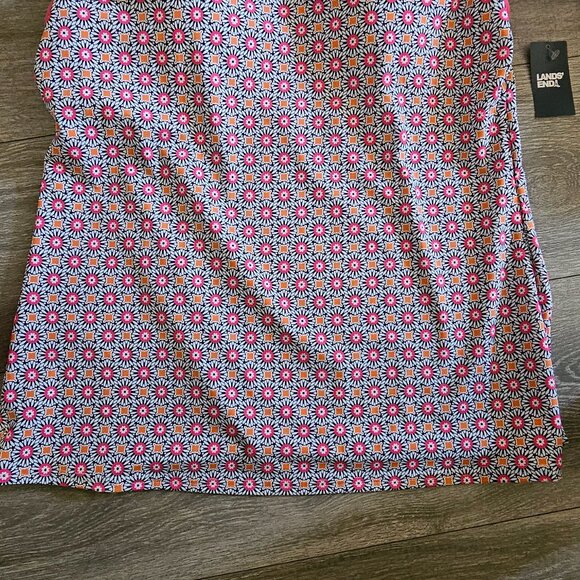 Swim Tank - Picture 2 of 3